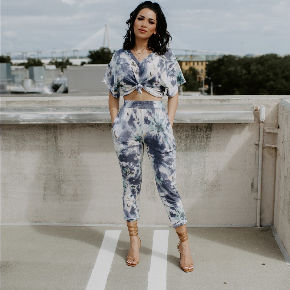 Entangled Set- Tie Dye